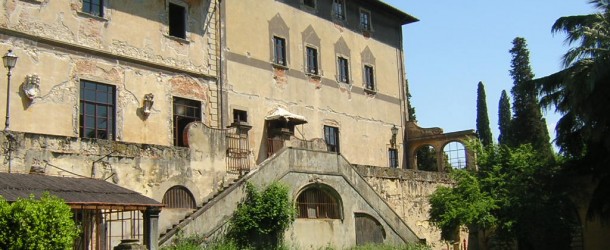 NO ALLA SVENDITA DELLA VILLA DI RUSCIANO